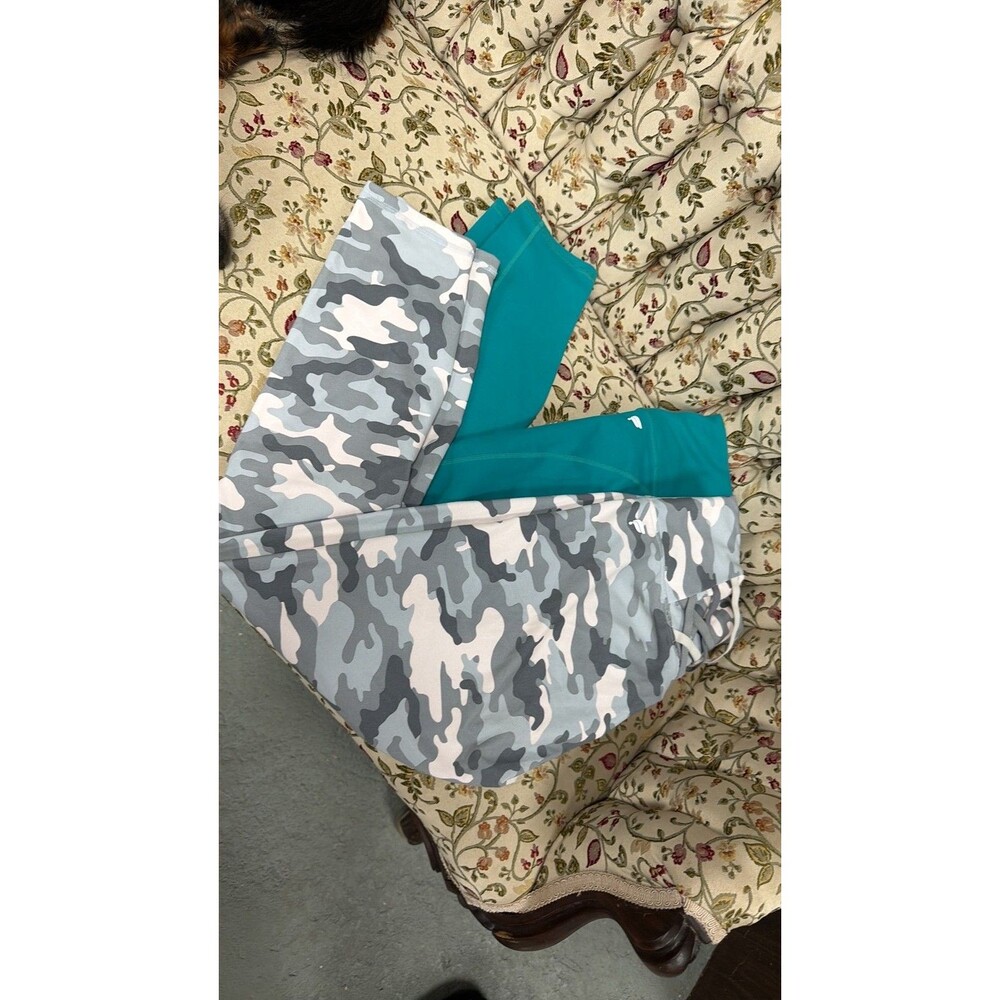 Fabletics High-Waisted PowerHold Leggings Set - Camo and Teal Medium